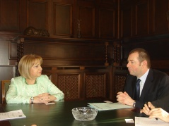 28 February 2012 National Assembly Speaker Prof. Dr Slavica Djukic Dejanovic receives Council of Europe Parliamentary Assembly rapporteur Jean-Charles Gardetto